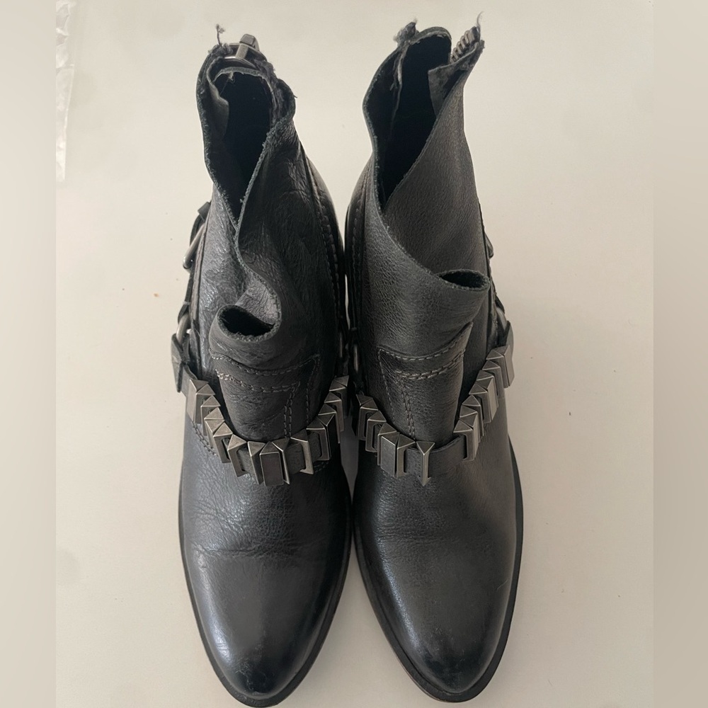 Dolce Vita Teyla harness ankle biker boots dark gray leather women size 6.5 zip - Picture 5 of 9
